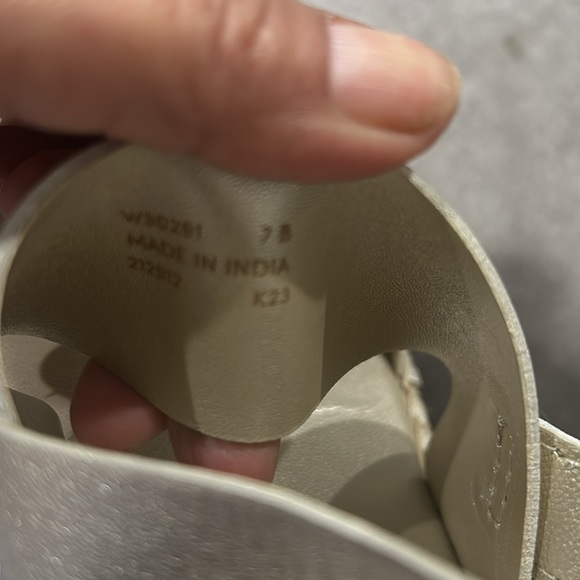 Women's Cole Haan Cloudfeel Espadrille, Soft Gold Leather. W15883 NWOB 7B - Picture 5 of 5